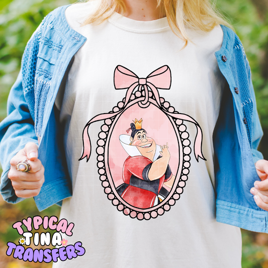 Villain Frames - Queen hearts | DTF Screen Print | 11" Adult